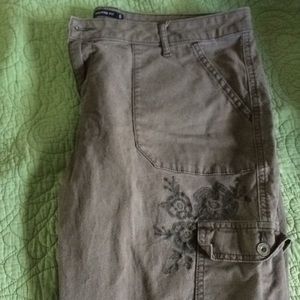 Lee Midrise Flower Cargo Pants